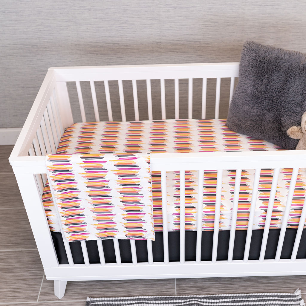 City Heartbeeps - Classic Nursery Bedding Set - Multicolored Lines on Ivory - Olli+Lime